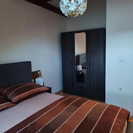 Veronica Rukavac (Primorje-Gorski Kotar)